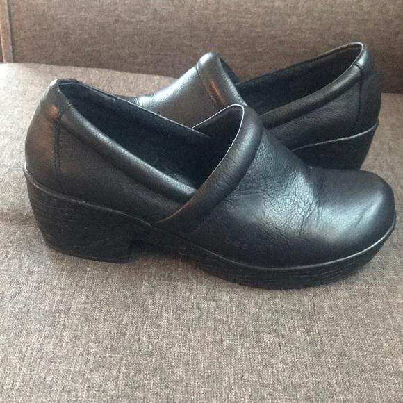black boc shoes
